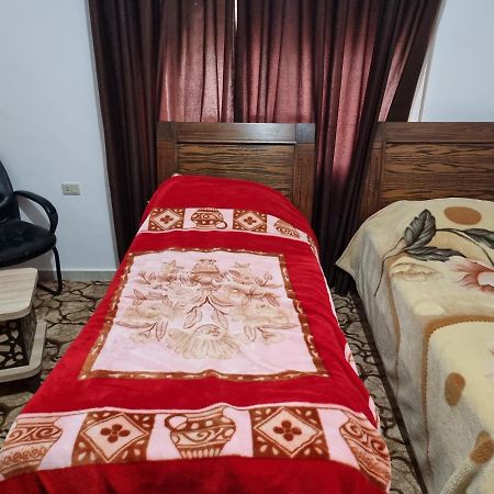 Karam Hotel Madaba Exterior foto
